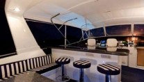 BAMA BREEZE -  Flybridge Bar